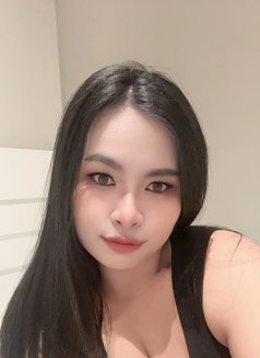 Anna zaza - masseuse in Al Manama Photo 12 of 17