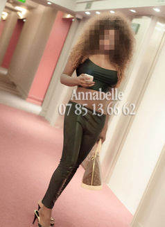 Annabelle - escort in Paris Photo 3 of 11