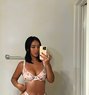 Annah - puta in Perth Photo 1 of 3