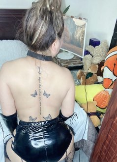 Anna🥰 mistress - puta in Abu Dhabi Photo 6 of 10