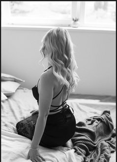 Annat - puta in Dubai Photo 3 of 6