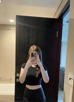 Annchikka Panlok - escort in Bali Photo 7 of 9