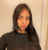 Anne - escort in Hamburg
