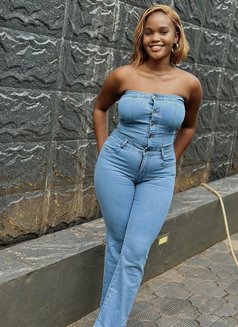 Anne - puta in Phuket Photo 4 of 4