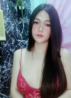 Anne - Transsexual escort in Makati City Photo 8 of 10