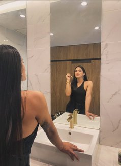 Anne - Transsexual escort in Manila Photo 2 of 4