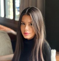 Anne Marie - puta in Singapore