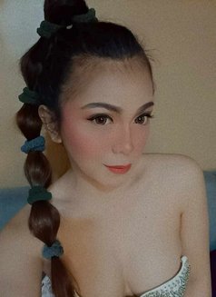 Anne Marie - Transsexual escort in Manila Photo 6 of 28