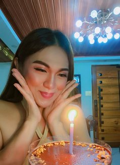 Anne Marie - Transsexual escort in Manila Photo 11 of 28