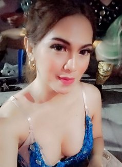Anne Marie - Transsexual escort in Manila Photo 12 of 28