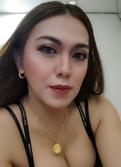 Anne Marie - Transsexual escort in Manila Photo 13 of 28