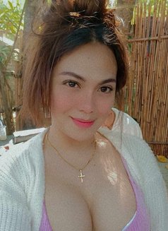 Anne Marie - Transsexual escort in Manila Photo 18 of 28