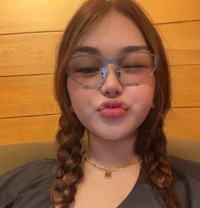 Anne Ruiz - Transsexual escort in Makati City