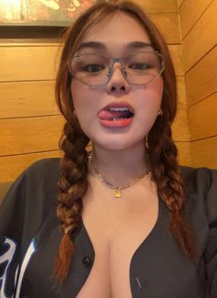Anne Ruiz - Transsexual escort in Makati City Photo 2 of 7