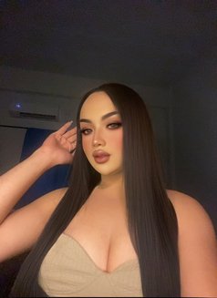 แอนน์ เรียว - Transsexual escort in Krabi Photo 1 of 6