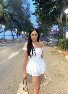 แอนน์ เรียว - Transsexual escort in Krabi Photo 3 of 6