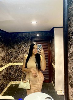 แอนน์ เรียว - Transsexual escort in Krabi Photo 6 of 6