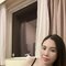 Anne - puta in Abu Dhabi Photo 1 of 4
