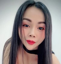 Anne - escort in Muscat