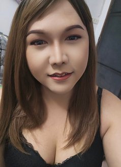 Anne Thailand - Transsexual escort in Al Manama Photo 1 of 1