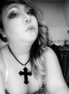 Annedesires - Transsexual escort in Manila Photo 3 of 7
