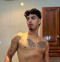 Annel - Male escort in Malta