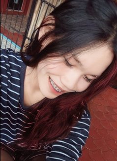 Annesarap - Intérprete de adultos in Manila Photo 3 of 10