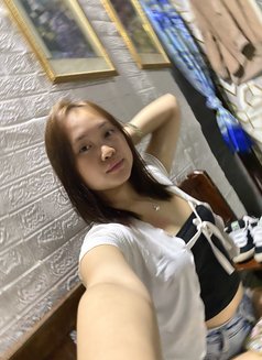 Annesarap - adult performer in Manila Photo 8 of 8