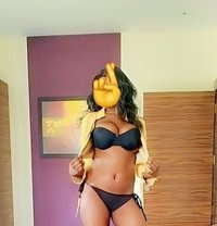 Leah - escort in Riyadh