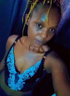 Annette - escort in Nairobi Photo 1 of 4