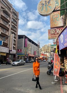 AnneX - escort in Manila Photo 7 of 19