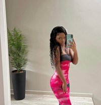 Annie African Girl - escort in Noida Photo 1 of 3