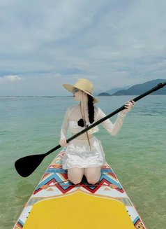Annie Best Nuru and Oral Sex - puta in Da Nang Photo 5 of 8