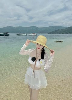 Annie Best Nuru and Oral Sex - puta in Da Nang Photo 7 of 8
