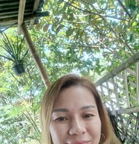 Annie - escort in Dubai