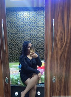 Annie - escort in Bangalore Photo 5 of 5