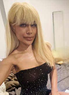 Annie .Let meet - escort in Pattaya Photo 18 of 19