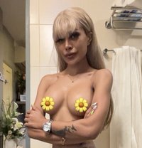 Annie .Let meet - escort in Pattaya