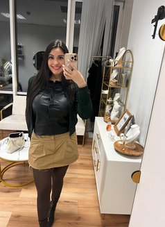 Annie Pepper - escort in Vienna Photo 1 of 15