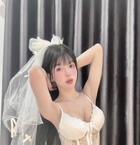 Annie - escort in Jeddah Photo 5 of 5