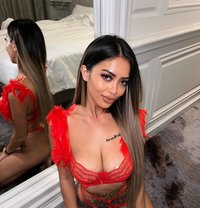 Annie - escort in Phuket Photo 4 of 20
