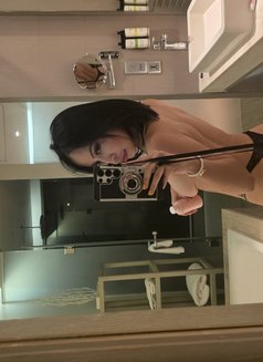 Annie - escort in Phuket Photo 3 of 6