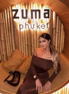 Annie - escort in Phuket Photo 15 of 17