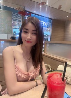 Annie - escort in Bangkok Photo 3 of 3