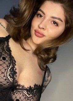 Annita - escort in Beirut Photo 16 of 26