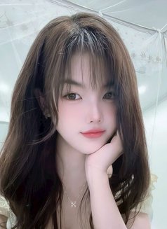 Annna - escort in Doha Photo 5 of 5