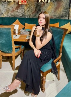 Annu Bhatia - escort in Dubai Photo 1 of 5