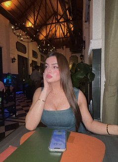 Annu Bhatia - escort in Dubai Photo 3 of 5