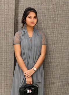 Ziya Sharma 🥂(Cam & Real Meet ) - puta in Hyderabad Photo 5 of 5