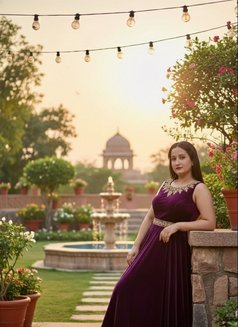 Annu Cam Show Real Meet - escort in New Delhi Photo 5 of 6